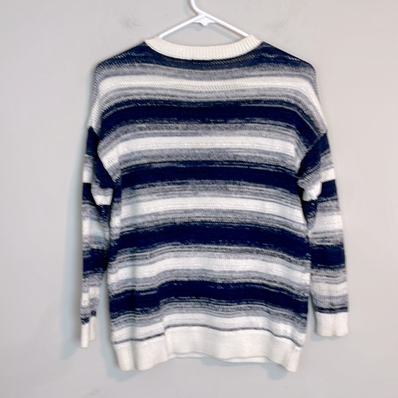 Vince ombré stripe three-quarter sleeve navy and white cotton sweater - Picture 5 of 6